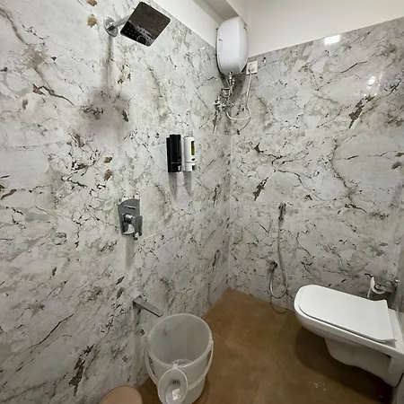 Elegant 1bhk At Bandra W Close To Lilavati Hospital 304 Apartment *