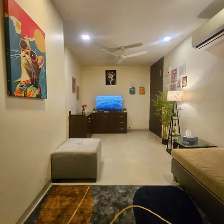 Apartment Pali Perch 1bhk With Peace, Charm And Bandra Vibes Mumbai