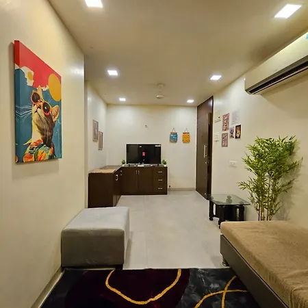 Apartment Pali Perch 1bhk With Peace, Charm And Bandra Vibes *