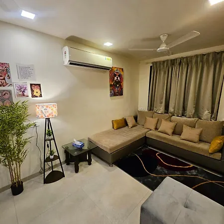 Apartment Pali Perch 1bhk With Peace, Charm And Bandra Vibes Mumbai