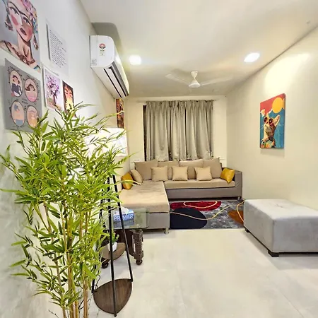 Apartment Pali Perch 1bhk With Peace, Charm And Bandra Vibes *