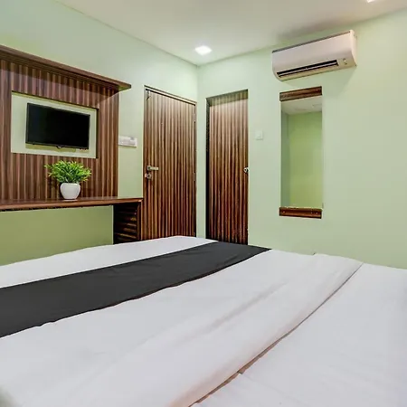 Oyo Blue Sapphire Residency Near Chhatrapati Shivaji International Airport Mumbai