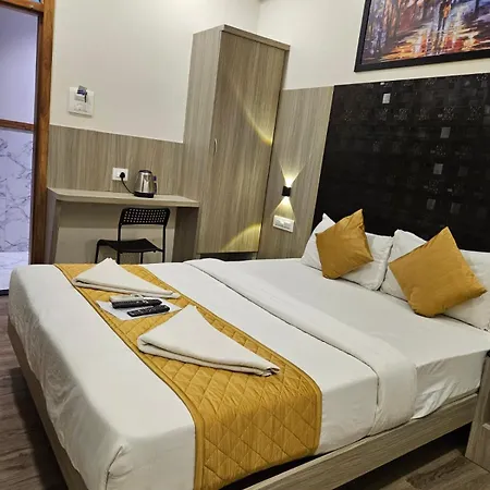 Arts International 3* Mumbai