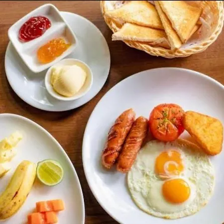 Radiant Hotel,andheri East Terminal 1,2