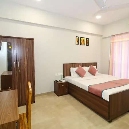 Pinaki Comfort Parle - Near Airport