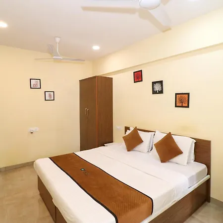 Pinaki Comfort Parle - Near Airport