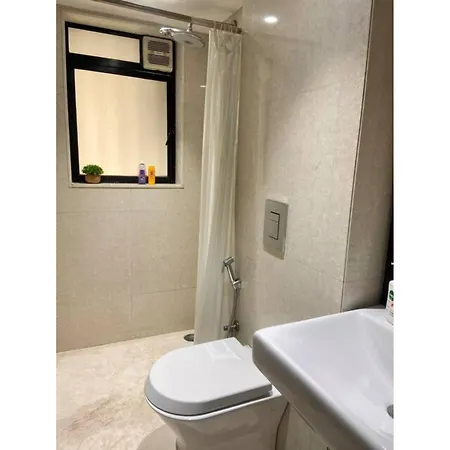 Connekthomes -Modern 3Bed3Bath In Prime Bandra Neighborhood Apartment Mumbai