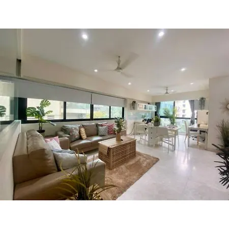 Apartment Connekthomes -Modern 3Bed3Bath In Prime Bandra Neighborhood