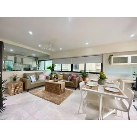 Connekthomes -Modern 3Bed3Bath In Prime Bandra Neighborhood *