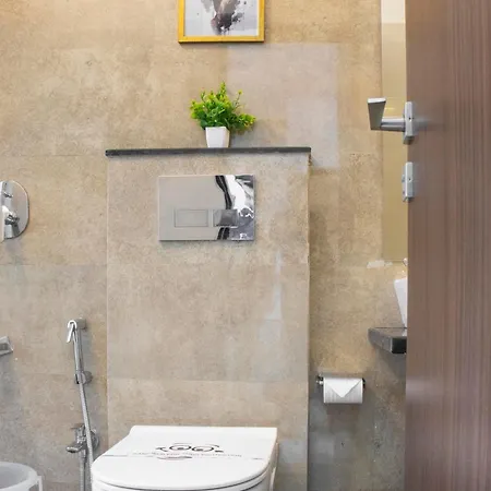 Apartment Gagal - Malad Mumbai
