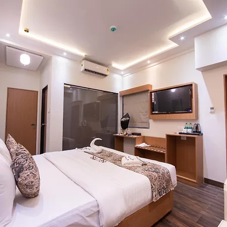 Hotel Afotel Mumbai-near International Airport 3*