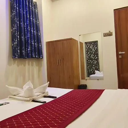 Hotel Smooth Checkin By Edition Blue - Mumbai