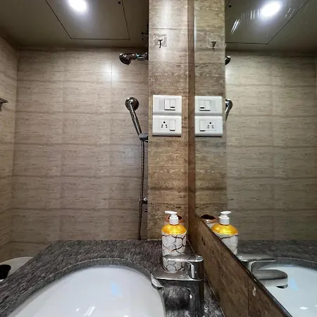 Apartment Blue Vista - Lux 5bhk *