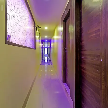 Gemini Hotel 2*