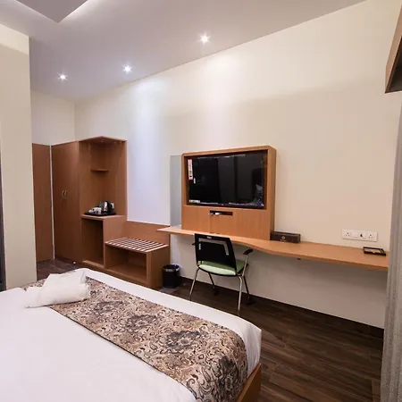 Hotel Afotel Mumbai-near International Airport