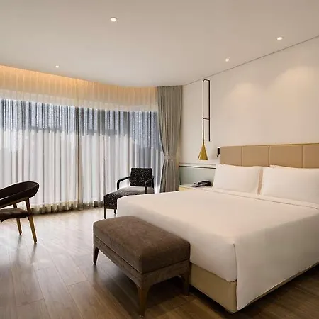 Radisson Blu International Airport Hotel