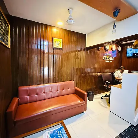 Crystal Luxury Inn- Bandra