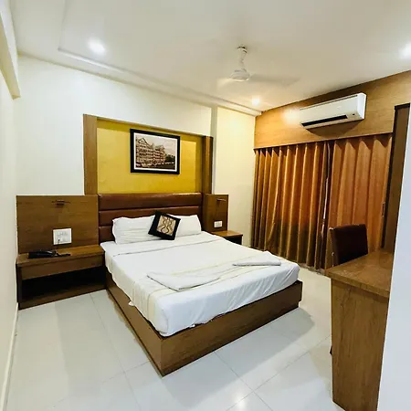 Crystal Luxury Inn- Bandra Hotel Mumbai