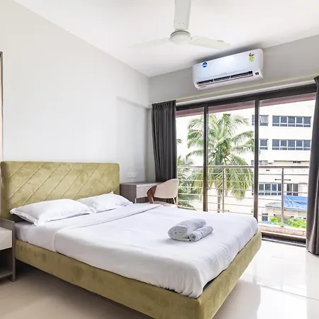 Treat Homes Service In Bkc Sindhuratna 503 Apartment *