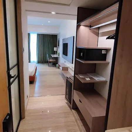 Hotel Mirage Hotel, International Airport Mumbai
