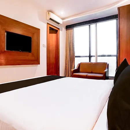 Super Townhouse Oak Times Square Le Western 3* Mumbai