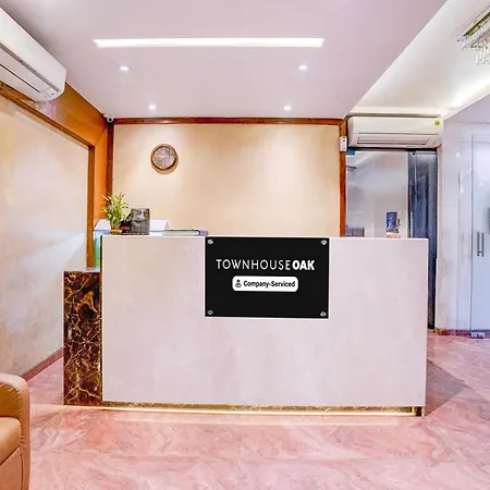 Super Townhouse Oak Times Square Le Western
