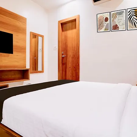 Super Townhouse Oak Times Square Le Western 3* Mumbai