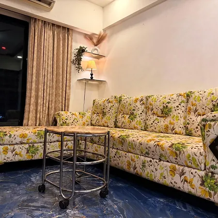1bhk Modern Cozy Flat At Prime Location Livin Cove