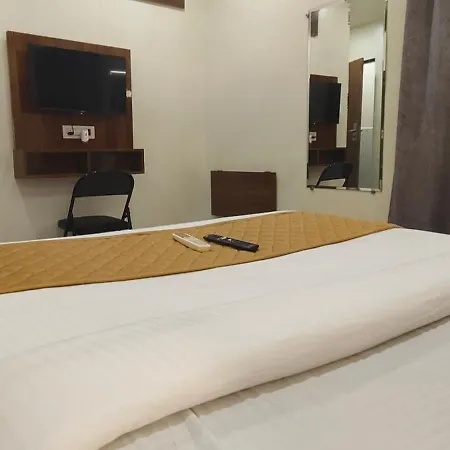 Fabhotel Eldoria Guest house Mumbai