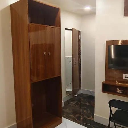 Fabhotel Eldoria *