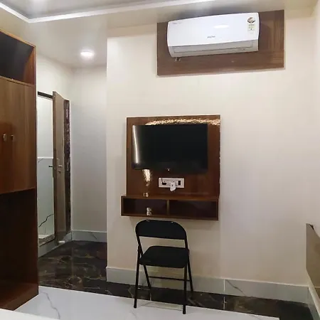 Fabhotel Eldoria Mumbai