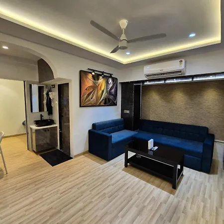 Solace - 1 Bhk - Walk Away Carter Rd * Mumbai