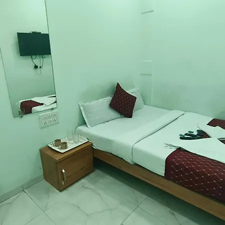 Hotel Smooth Checkin By Sea Rose - 2*