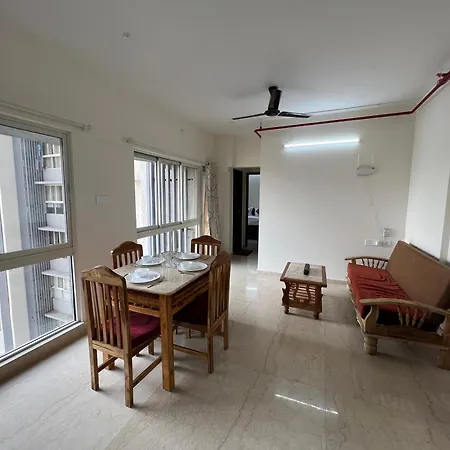 Pinaki Comfort Malad - Near Nesco & Oberoi Mall