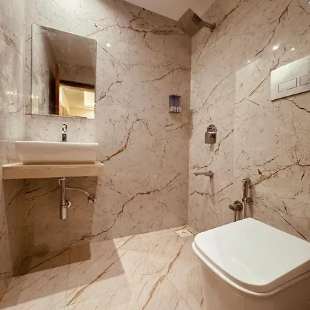 Cliff Garden Hotel 2*