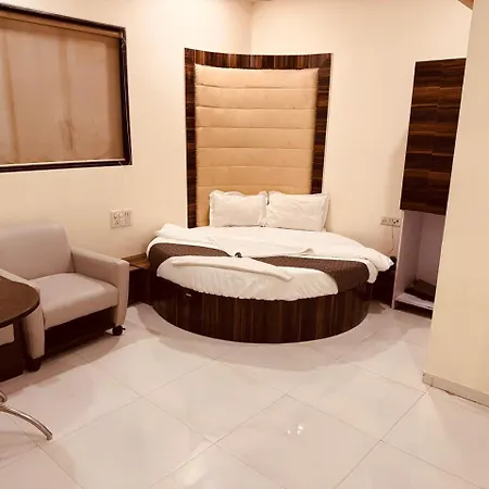 Garden Palace 3*
