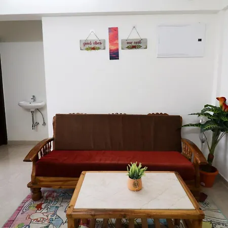 Pinaki Comfort Malad - Near Nesco & Oberoi Mall 3* Mumbai