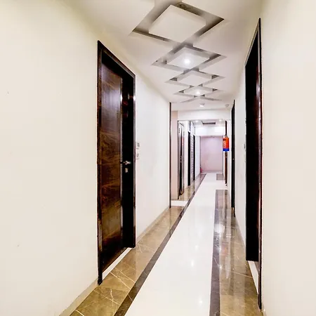 Super O Formerly Park Palace 2* Mumbai