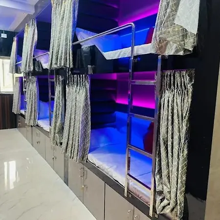 Asian Bed & Breakfast Mumbai