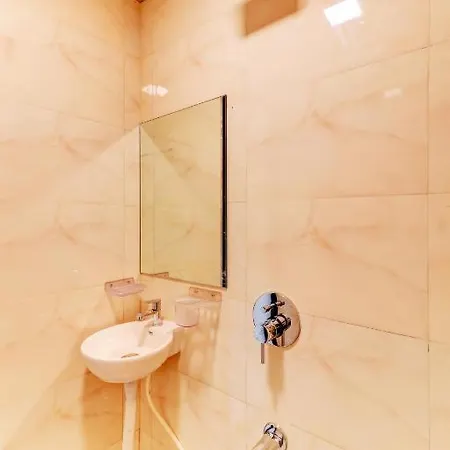 Hotel Prime Inn, Andheri West - Near International Airport Mumbai