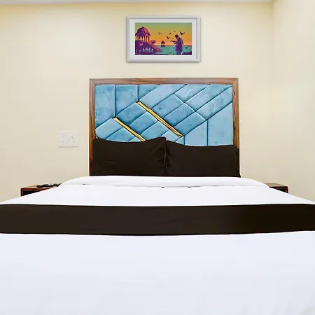 Hotel Fabhotel Aai Om Residency Mumbai