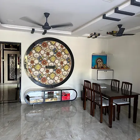 2 Bhk Luxurious Service Apartment In Mumbai *