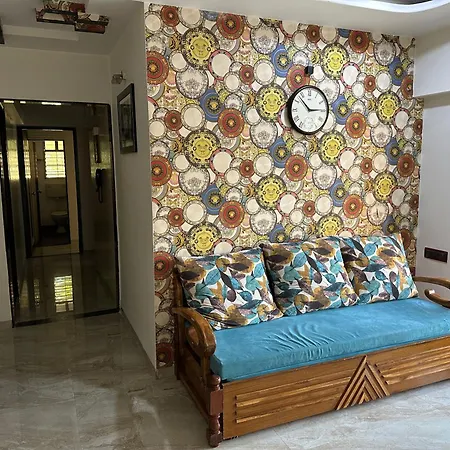 2 Bhk Luxurious Service Apartment In Mumbai *