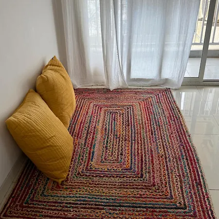 Homestay Double Bed Mumbai