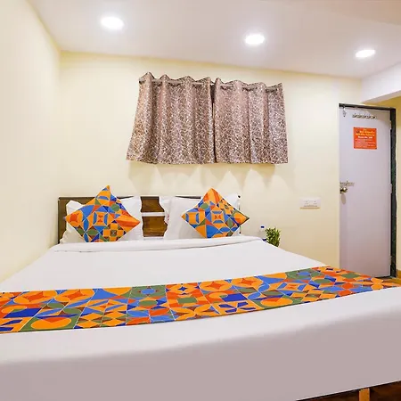 Fabhotel Metro Galaxy - Nesco Exhibition Centre 3*