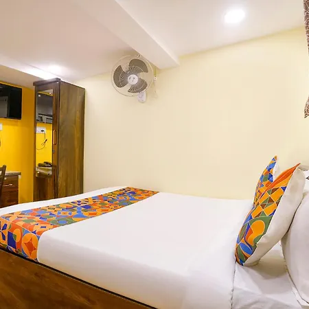 Fabhotel Metro Galaxy - Nesco Exhibition Centre Guest house Mumbai