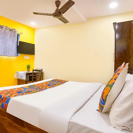 Fabhotel Metro Galaxy - Nesco Exhibition Centre