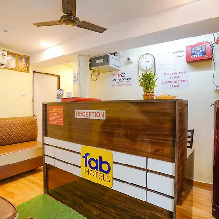 Guest house Fabhotel Metro Galaxy - Nesco Exhibition Centre