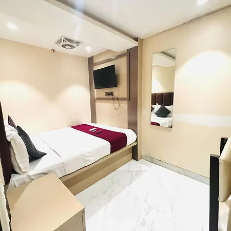 Hotel Dolphin Residency