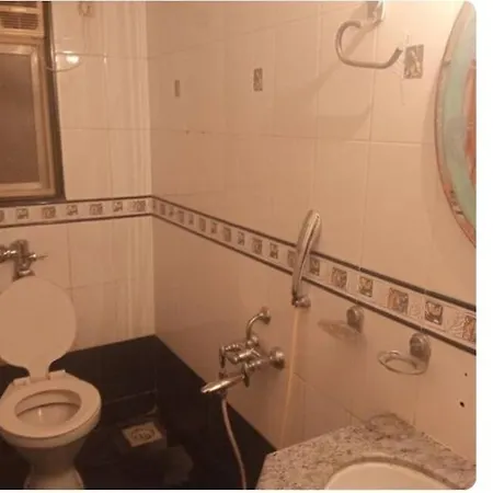 Apartment Upscale 2bhk In Western Suburb Mumbai